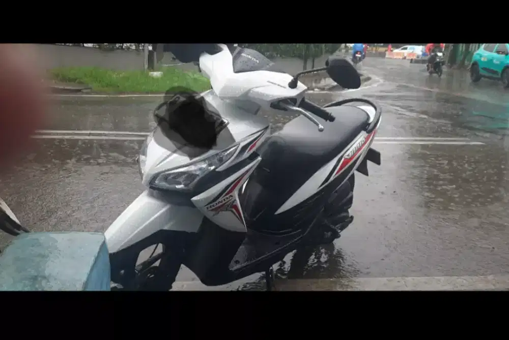 jual vario agnes 2016 pajak mati bulan plat 2029 ss lengkap
