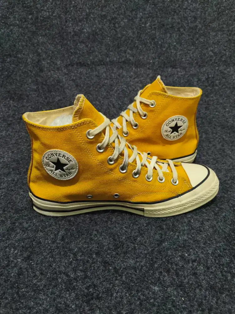 Converse 70s Sunflower original allstar Nike Vans Adidas puma nb