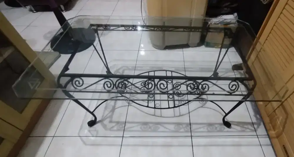 Meja sofa/meja tamu bekas