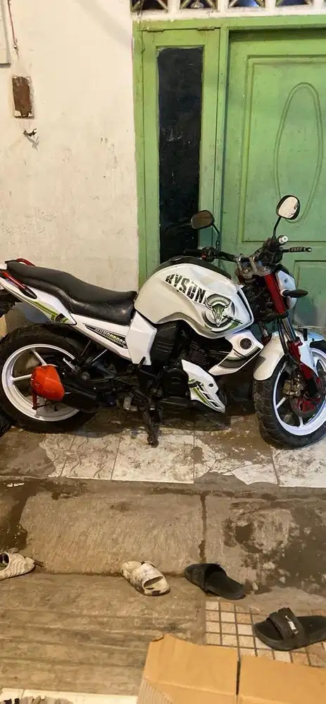 jual motor yamaha byson