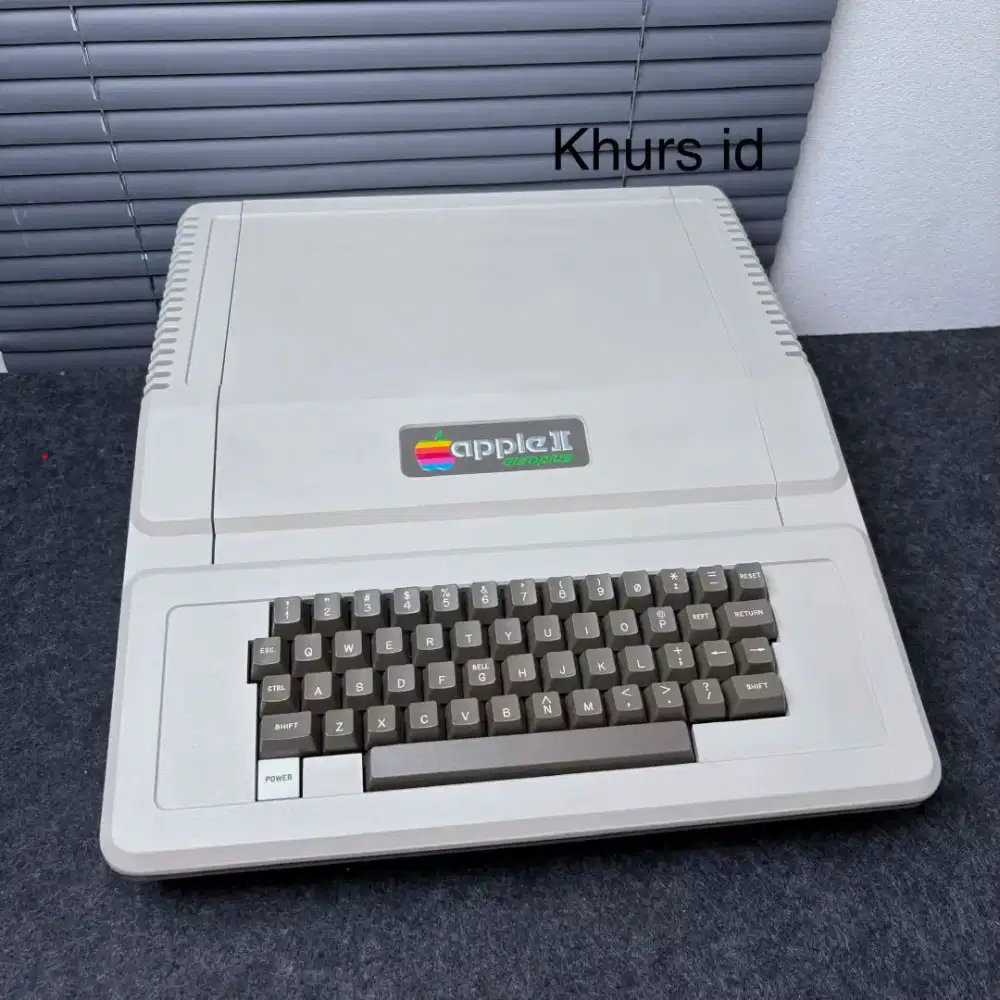 apple II europlus 1978 new old stock - macintosh