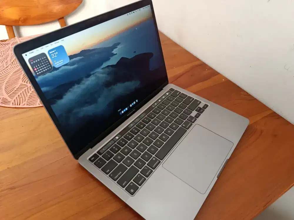 MacBook Pro m1 RAM 16GB/512GB
