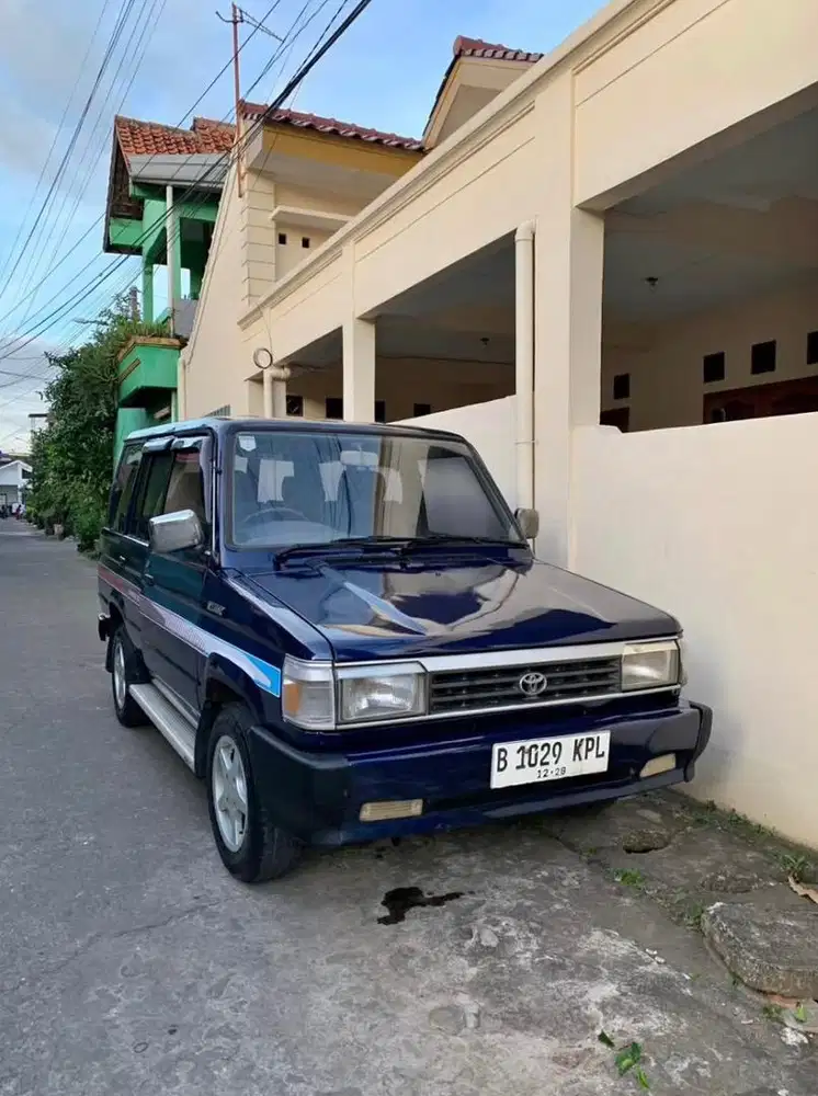 Toyota Kijang 1993 Bensin