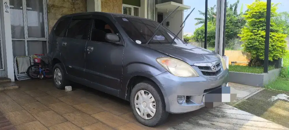 S Jual Xenia Xi MT 2010