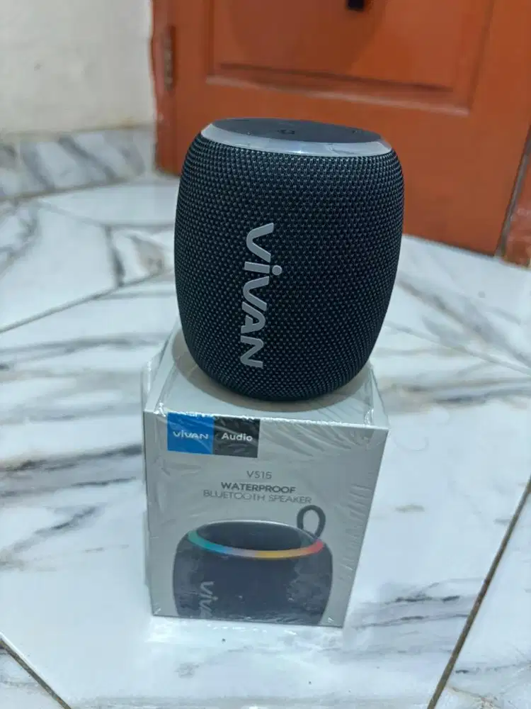 Bluethooth Speaker Waterproof VS15 Merek Vivian