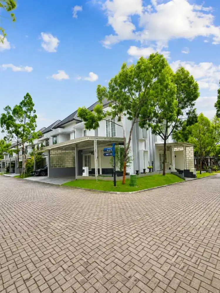 RUMAH CANTIK LOKASI HOOK DI KEDATON PARK KAWASAN BSB SEMARANG