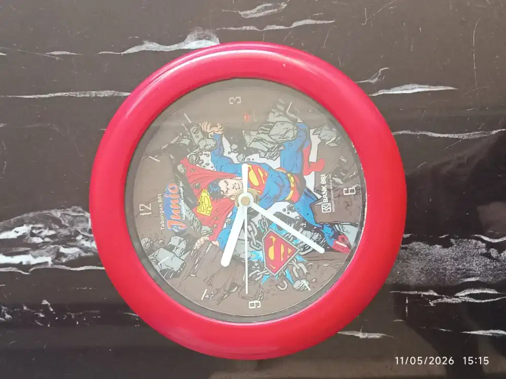 Jam meja animasi