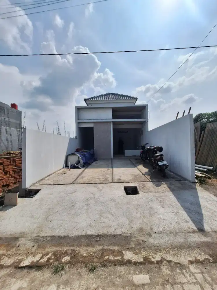 DI JUAL RUMAH BARU DI DEPOKSARI PEDURUNGAN DEKAT USM