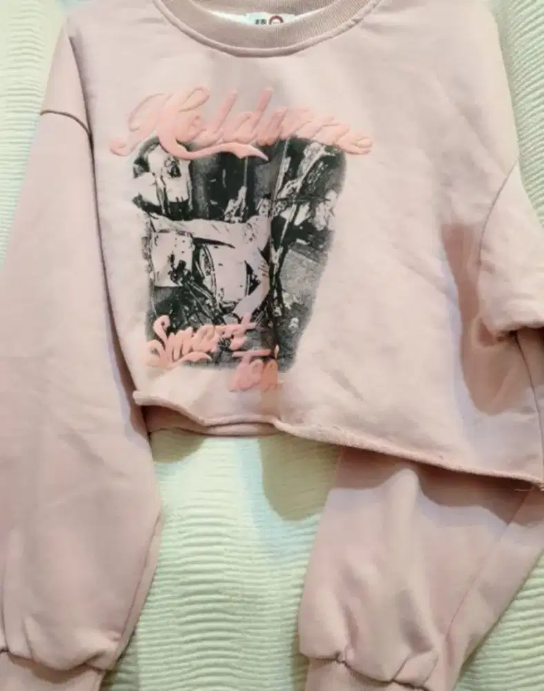 sweater crop oversized