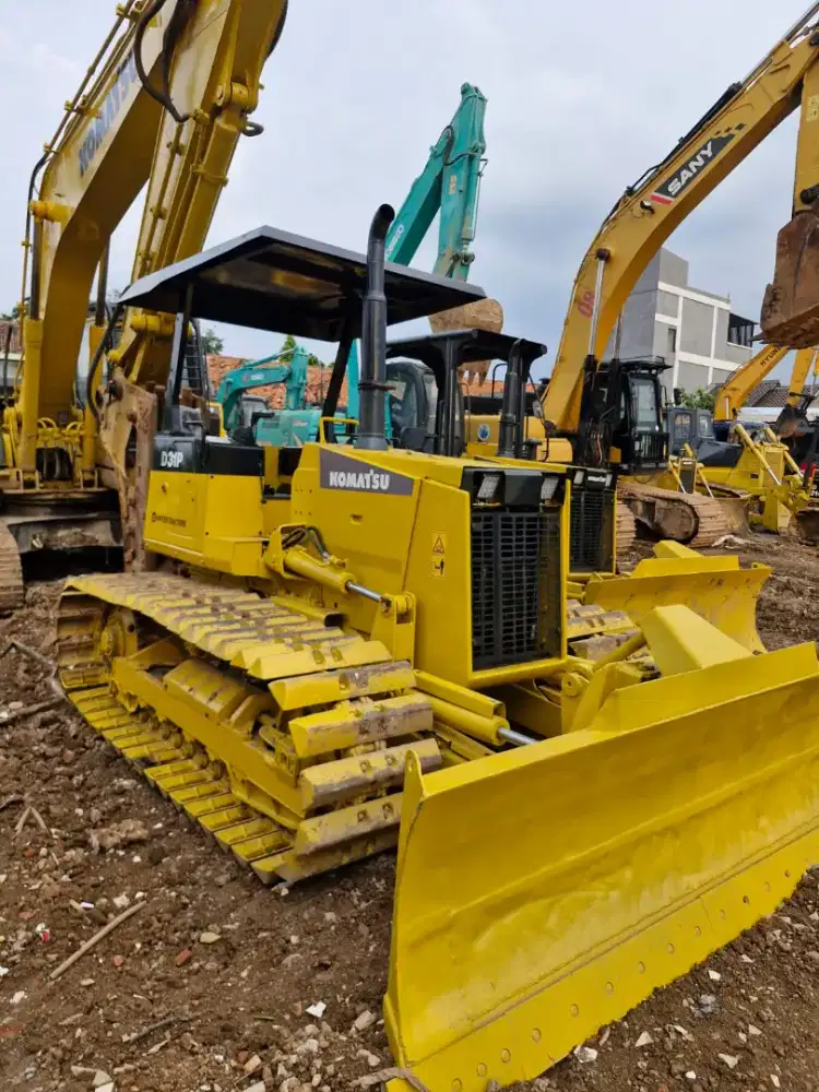 Bulldozer Komatsu D31P-20 Tahun 2022
