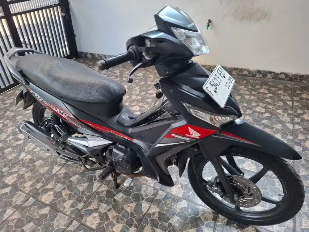 Pajak 12/2026 km36rb, honda supra x 125 R LED 2019 CW DD full Orisinil