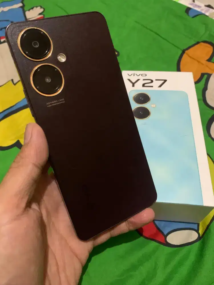 Vivo y27 6/128 resmi