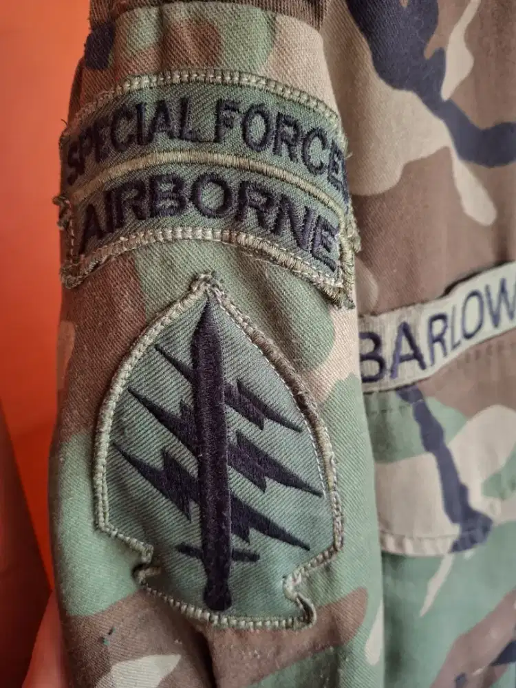 For Sale: 2 pcs jaket M65 Camo Woodland. Size M regular.