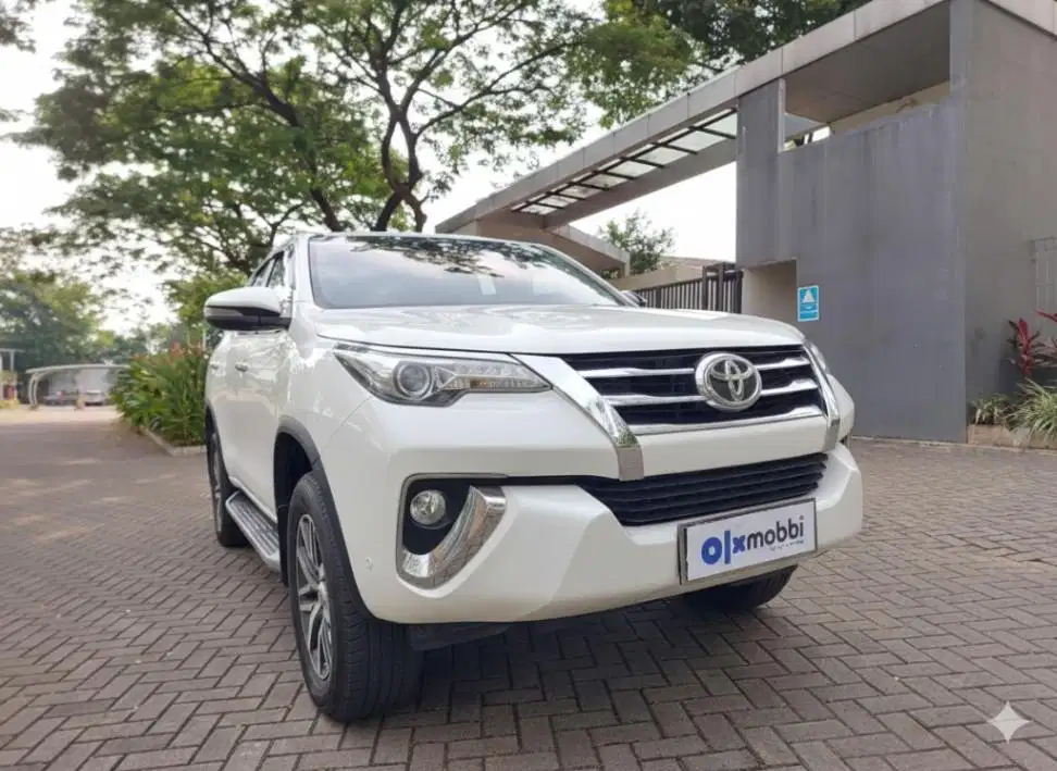 DP Murah Toyota Fortuner 2.4 4x2 VRZ Solar-AT 2019 CACLB