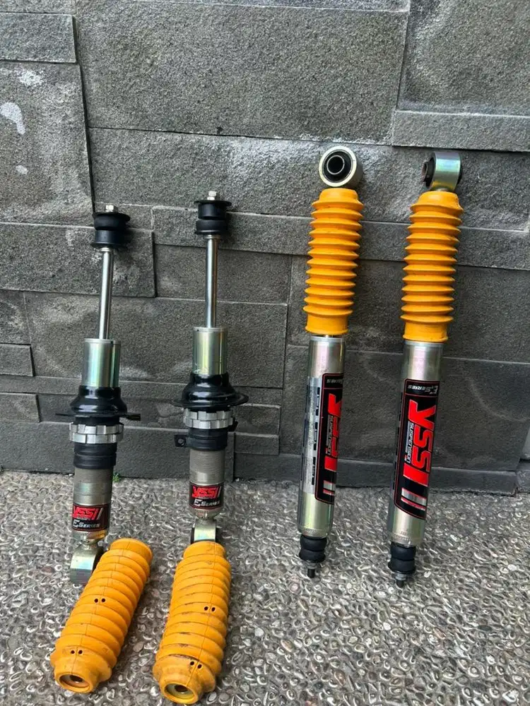 Shockbreaker mobil bekas