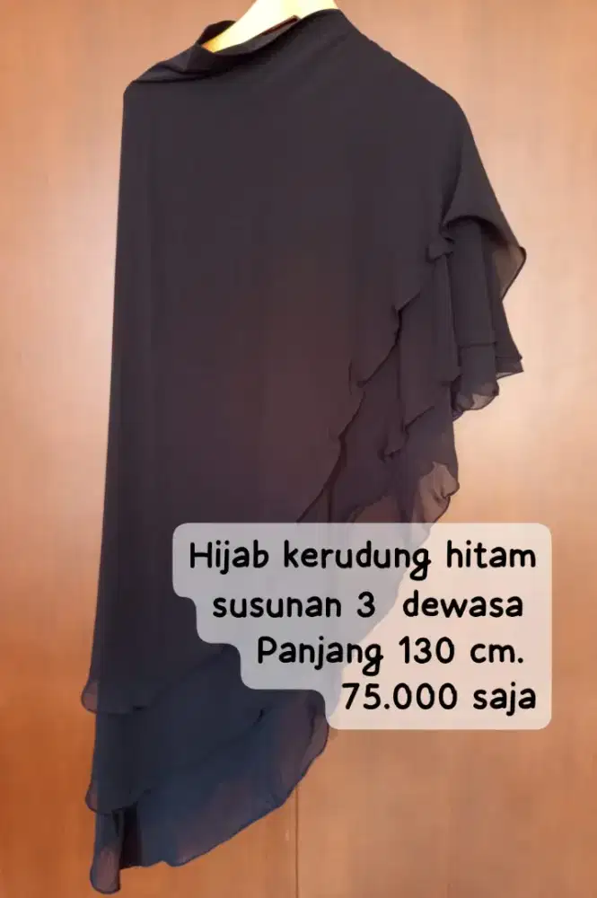 Hijab kerudung hitam panjang