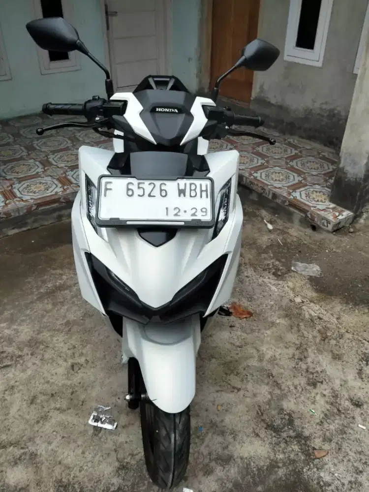 Vario 160 ABS like new