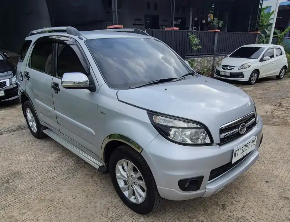 Terios TX automatic 2011 paten.