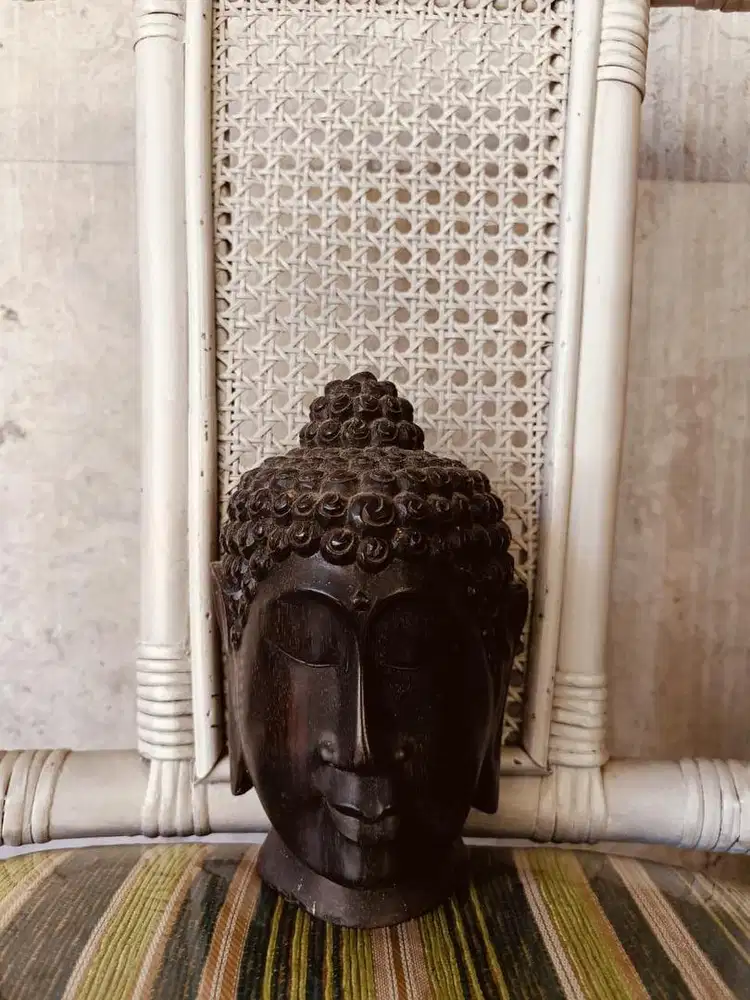 Patung Ukiran Kayu Khas Bali