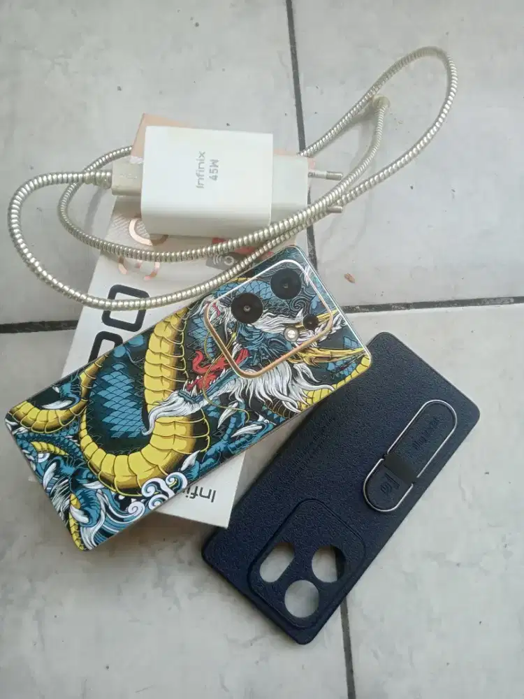 Infinix zero 30 4g (8/256)