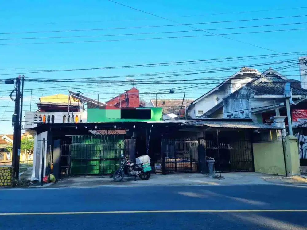 DIJUAL CEPAT RUMAH 2 LANTAI DEKAT RSUD MARDI WALUYO BLITAR KOTA