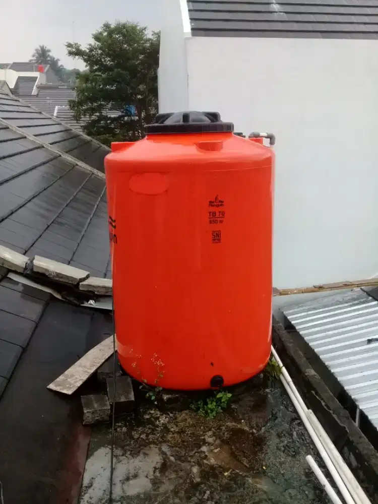 Jasa Cuci Toren Air
