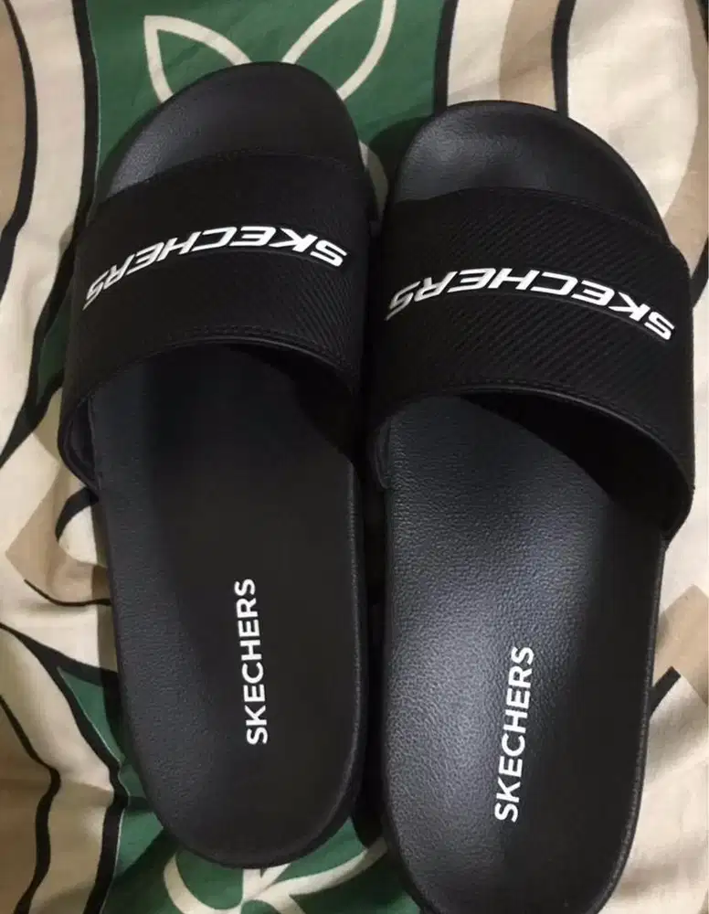 Skechers slide 2.0 black