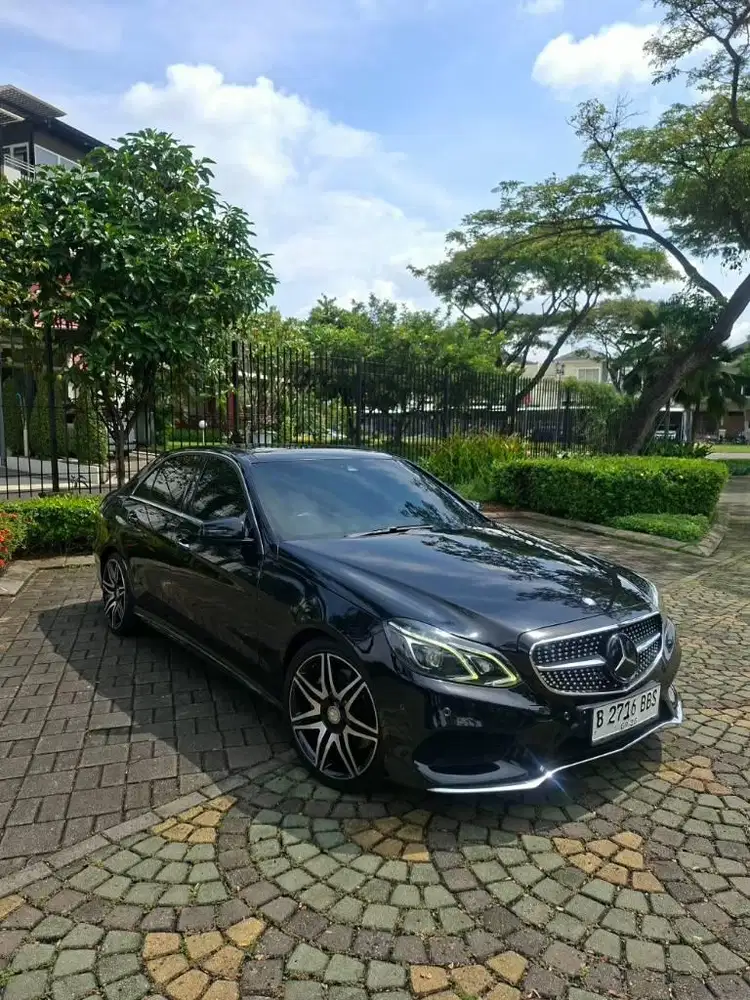 Mercedes Benz E400 / E 400 AMG 2015 Black Panoramic