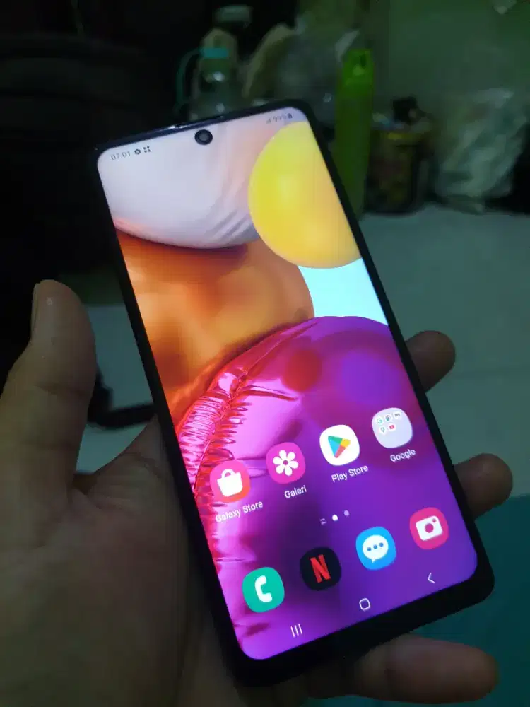 Samsung A71, Layar Legaa Muraah
