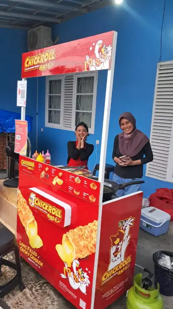 Lowongan untuk Booth Chick Roll