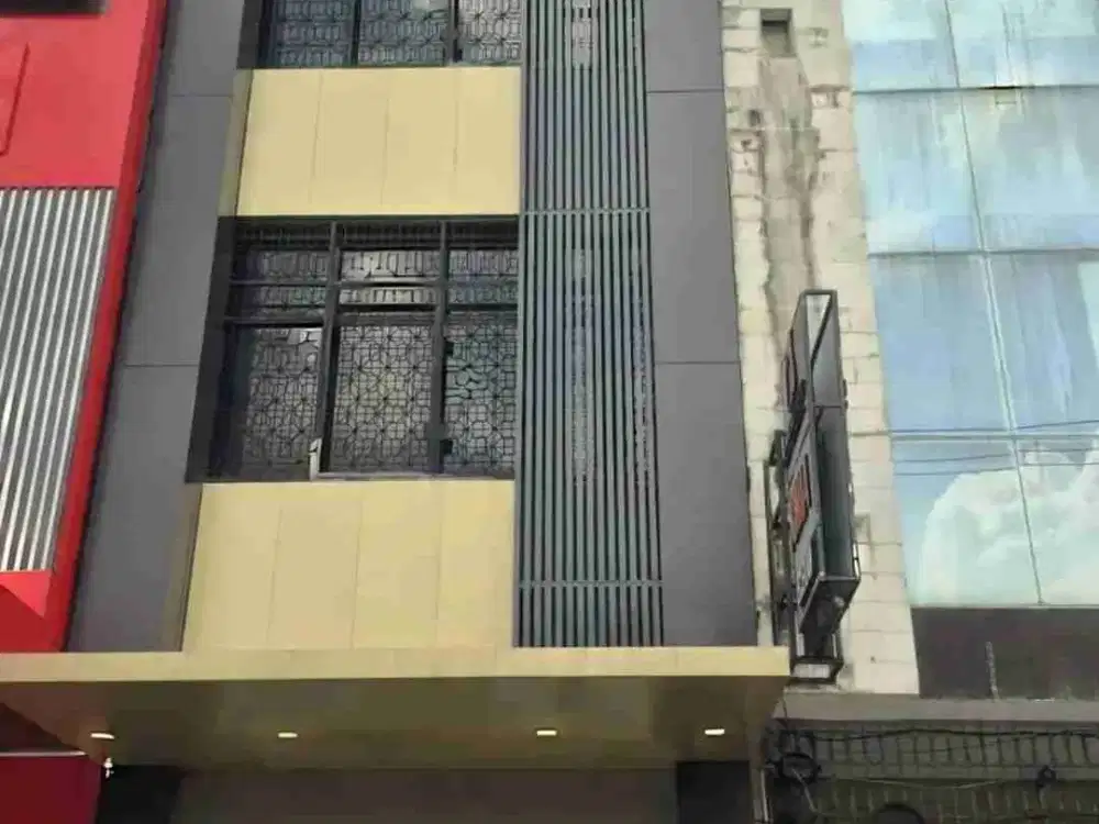 RUKO STRATEGIS DI PUSAT BISNIS, 150M², DEKAT MAL CIPUTRA