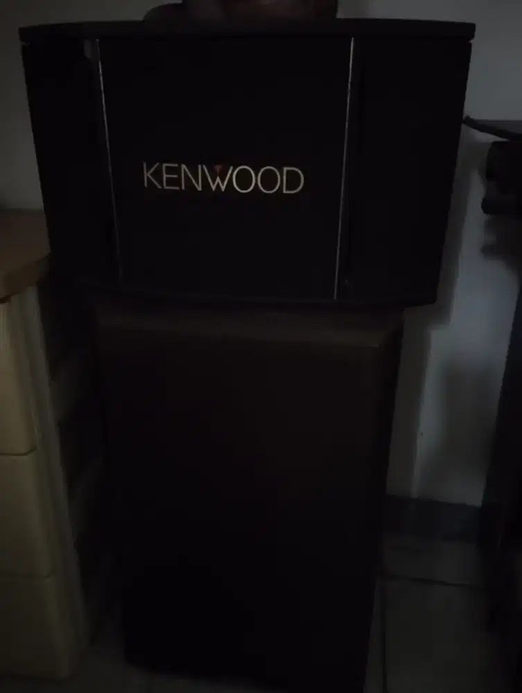 Speaker Kenwood Dan Technis 1Set  + Amplifier