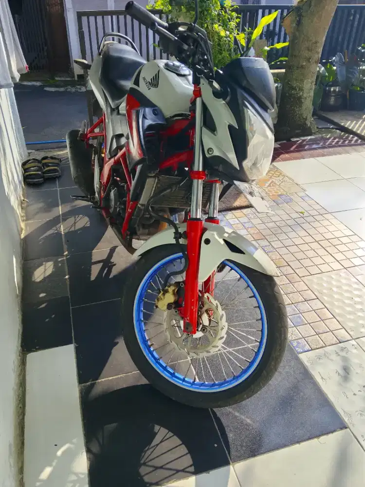 Lagi bu murah pisan kumplit deui
