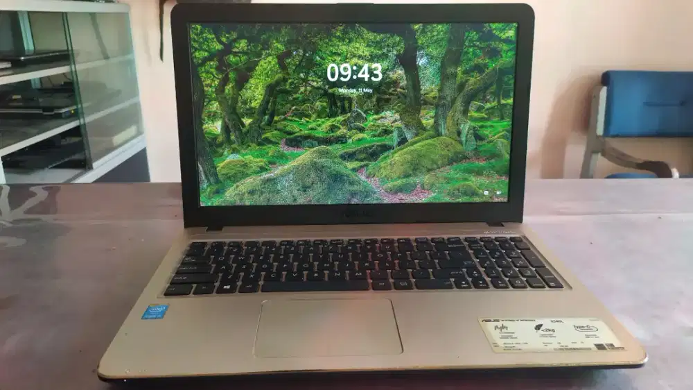 Laptop asus core i3 Ram 8GB Windows 11 no minus