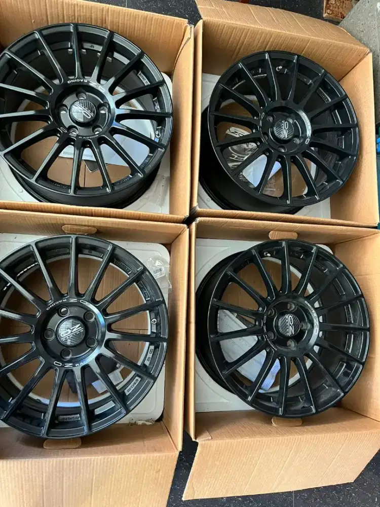 Velg variasi mobil