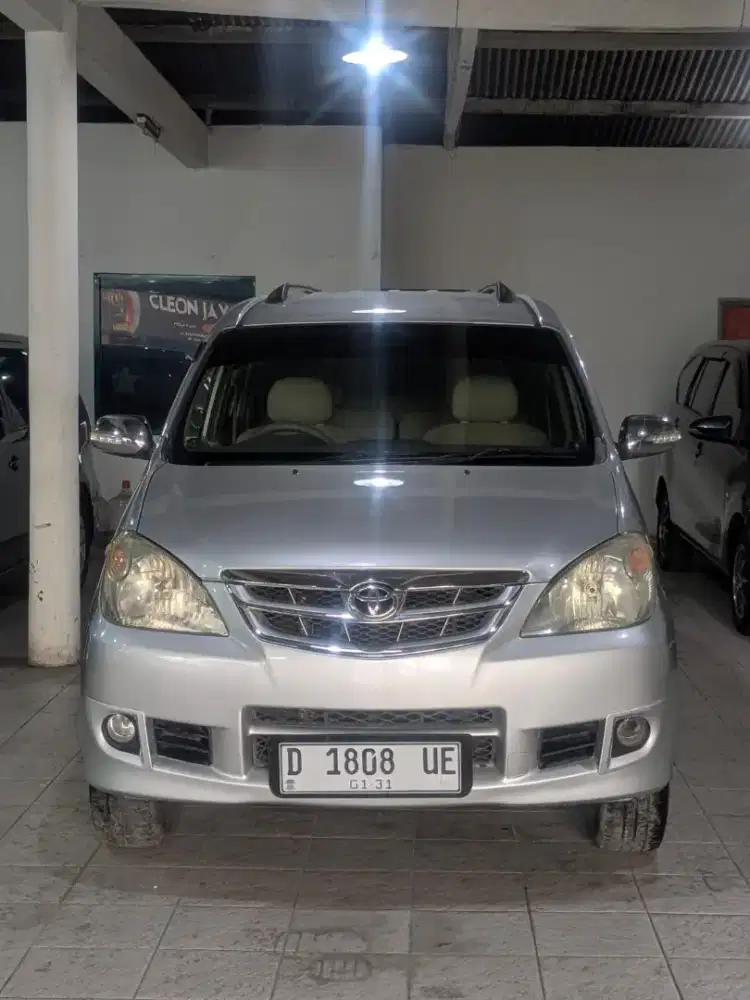 Jual santai Avanza G manual 2011/2012 ac dobel pajak isi