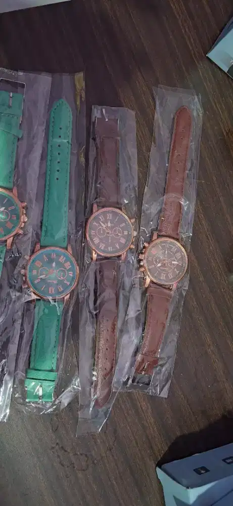 Jam Tangan Wanita