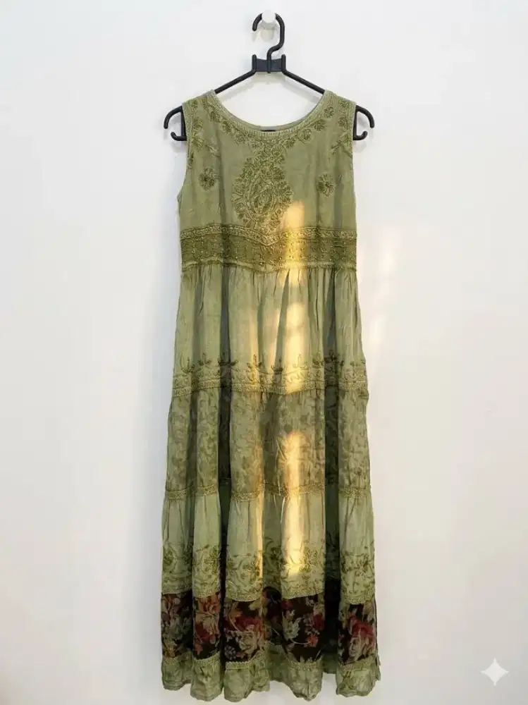 DRESS KUTUNGAN WANITA