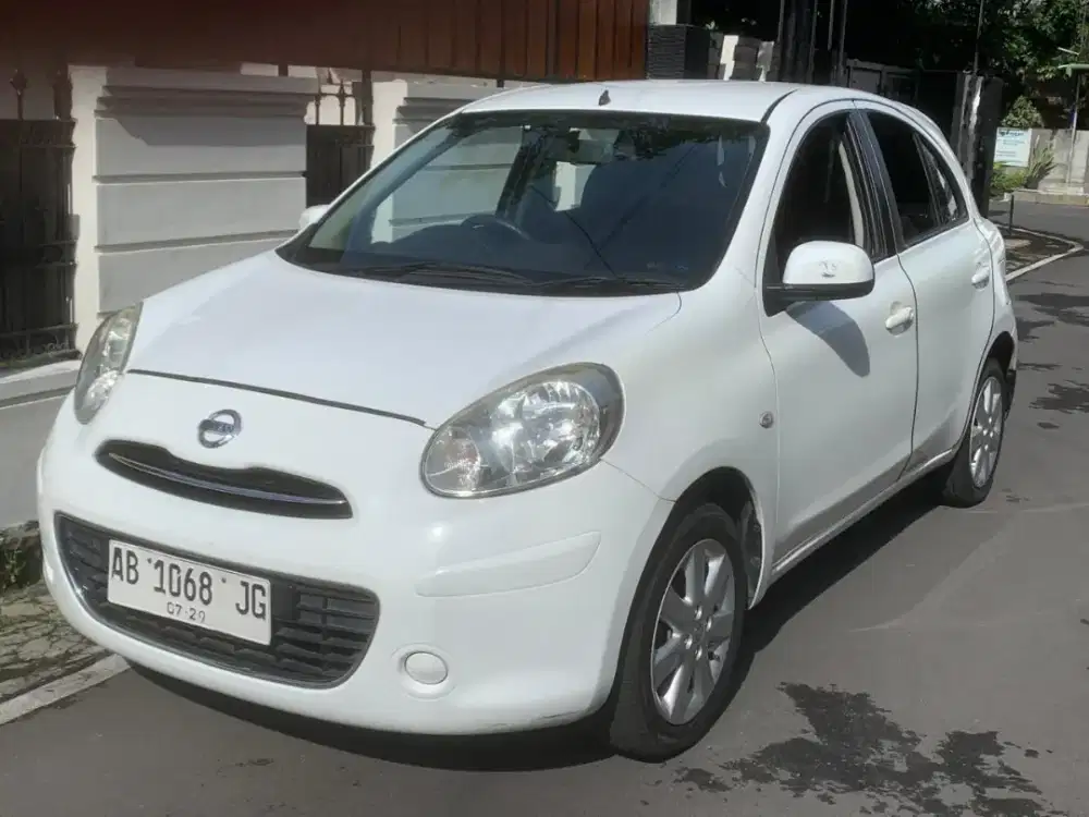 Nissan march 2013 L AT antik full ori low km