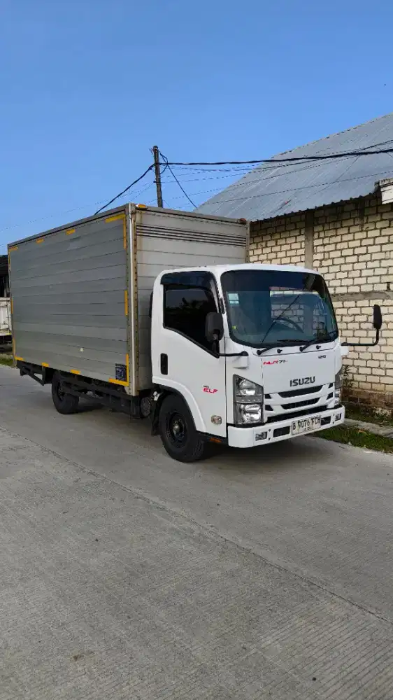 Isuzu Engkel Box NLR71L Long