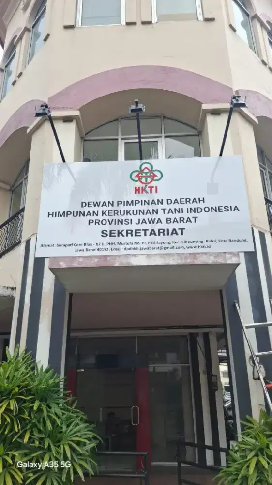 Papan nama toko billboard reklame