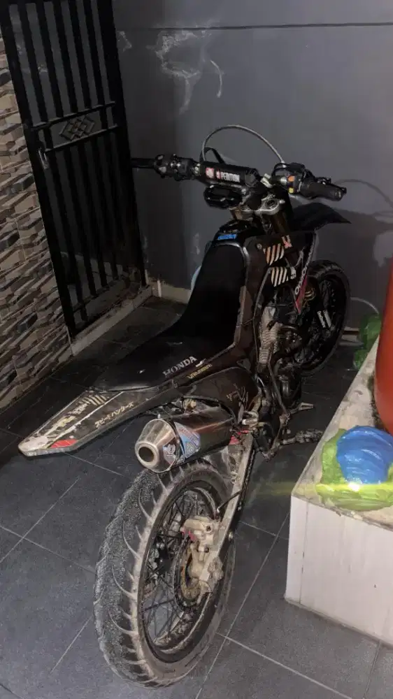 CRF 150 tahun 2018
