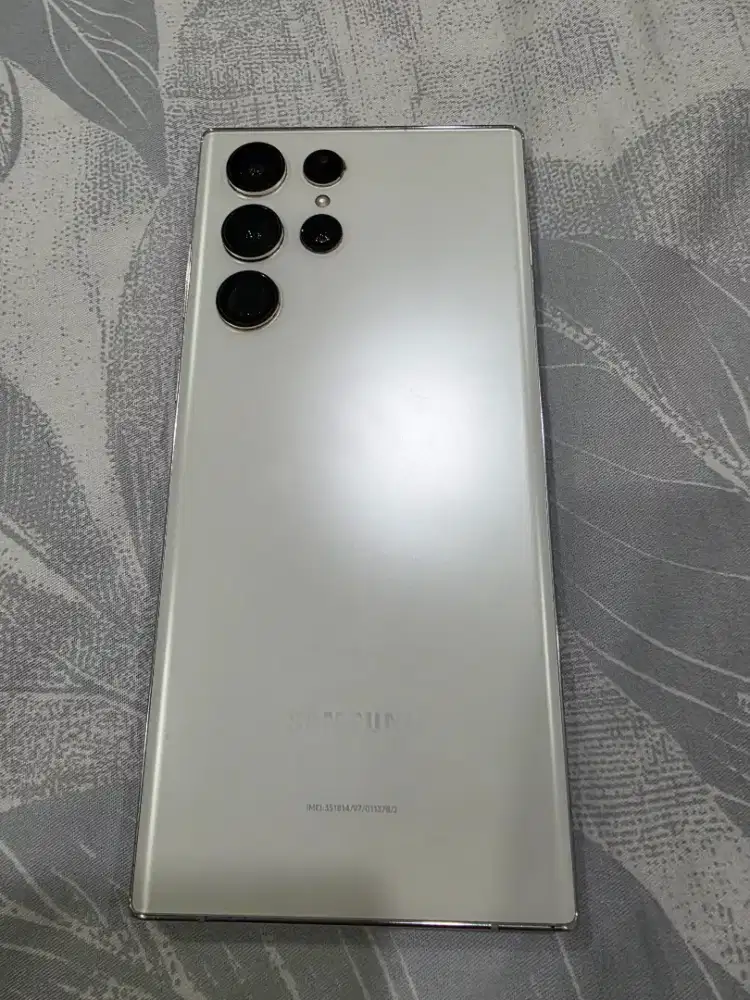 Samsung galaxy s22 ultra phantom white
