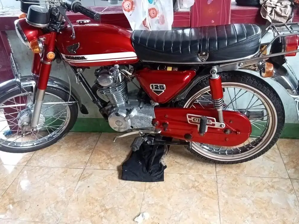 Jual 2 unit motor Cb 125 se dan cbr 150