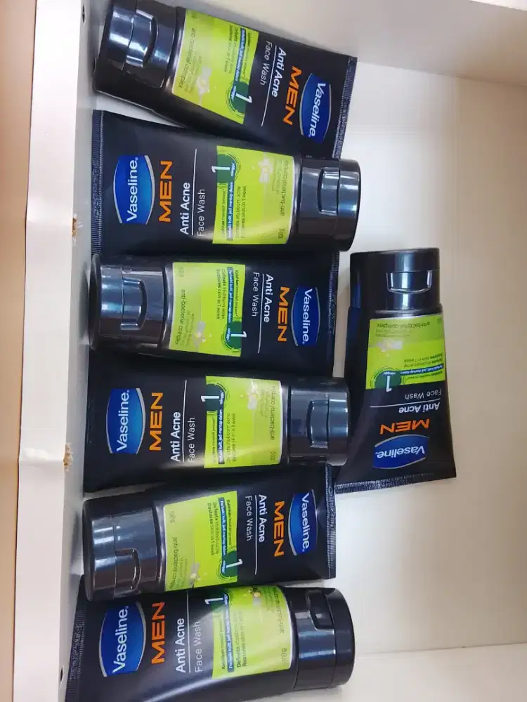 Jual Vaseline Men Anti Acne Face Wash Baru Original 100 g