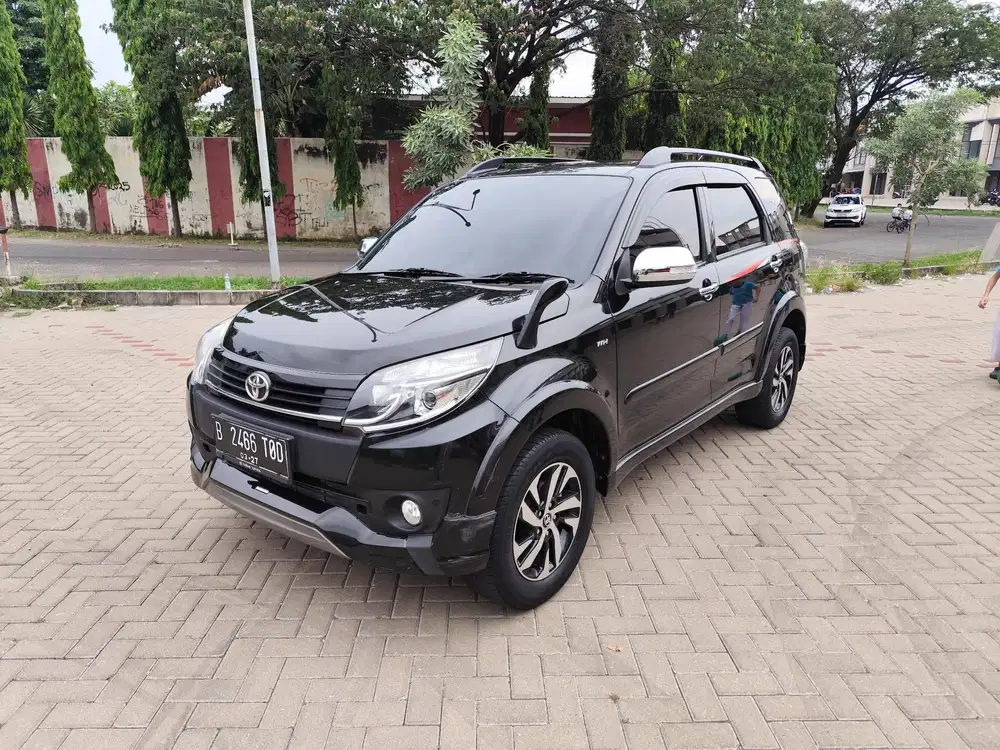 Toyota Rush S TRD Sportivo 2017 Bensin