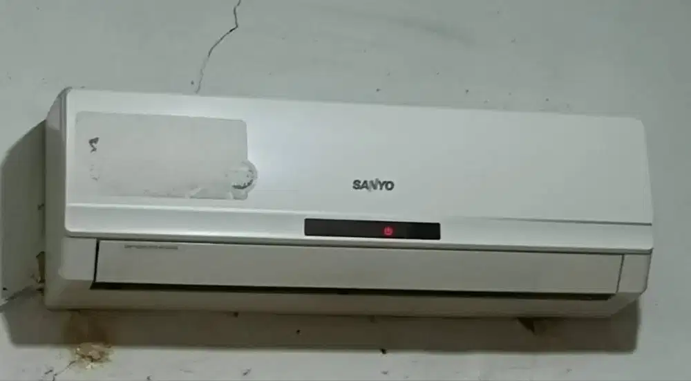 Dijual Ac Sanyo 1/2 PK