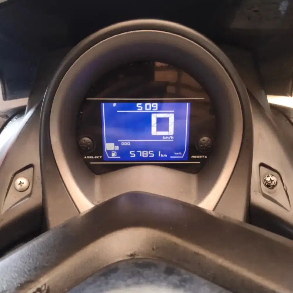Nmax old 2020 bulan 1