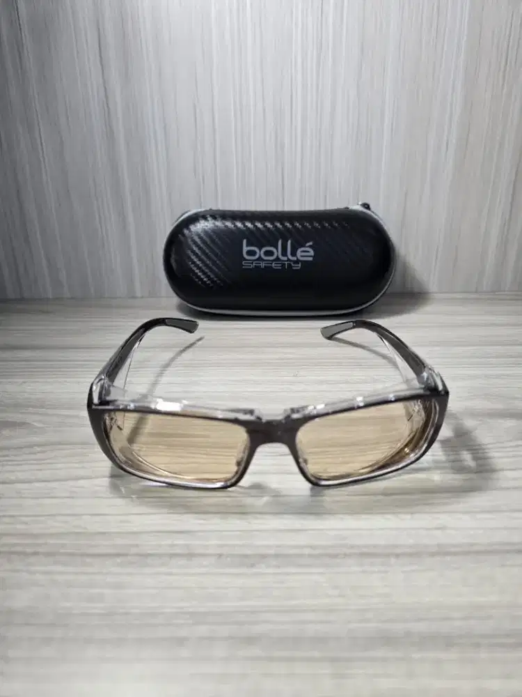 Kacamata Safety Bolle B808 Hitam