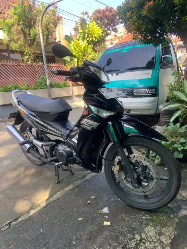 Supra X 125 Batman
